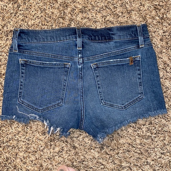 Joe’s Jeans Shorts Sz W27 - Picture 2 of 4